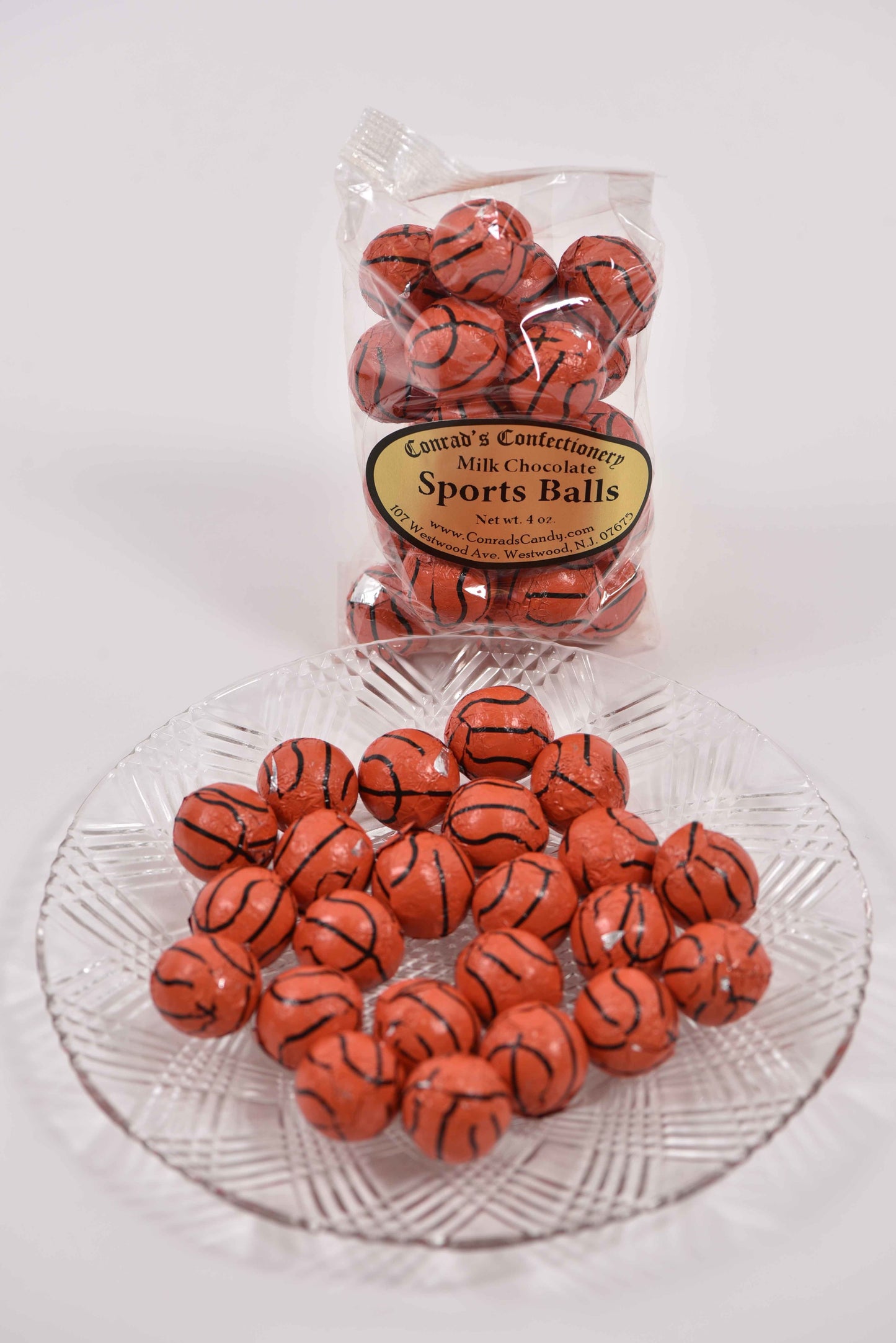 Milk Chocolate Foil Basketball - Conrad's Confectionery