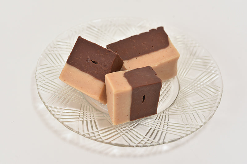 Milk Chocolate & Peanut Butter Fudge