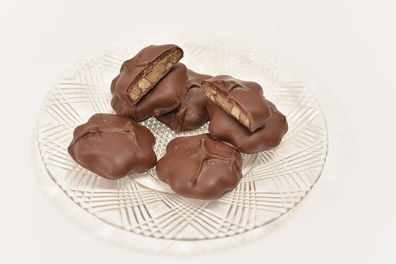 Sugar Free Milk Pecan Turtle (Half Pound Box) - Conrad's Confectionery