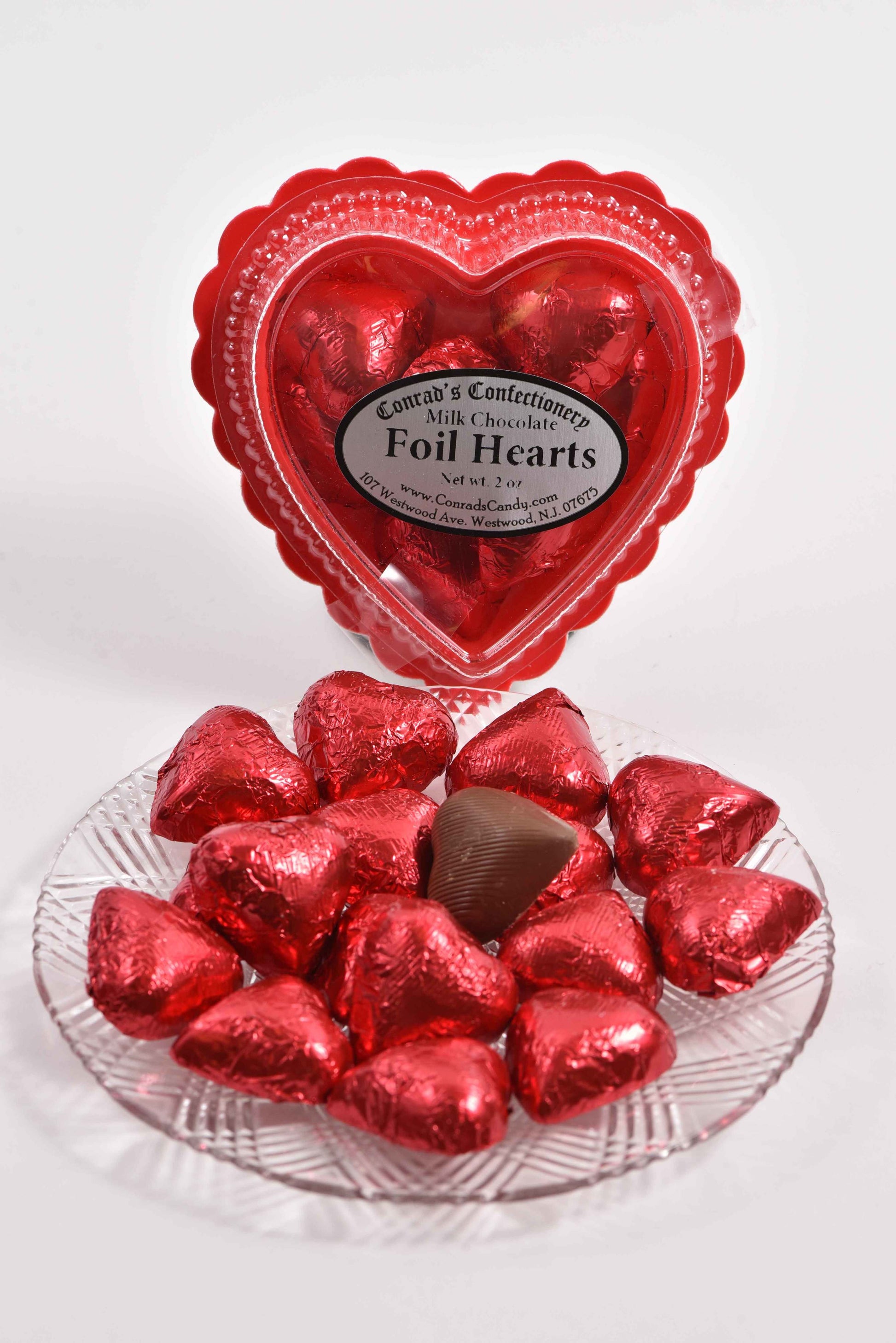 Valentine's Day Milk Chocolate Foil Wrapped Hearts in Clear Plastic Heart Shaped Box (2oz) - Conrad's Confectionery