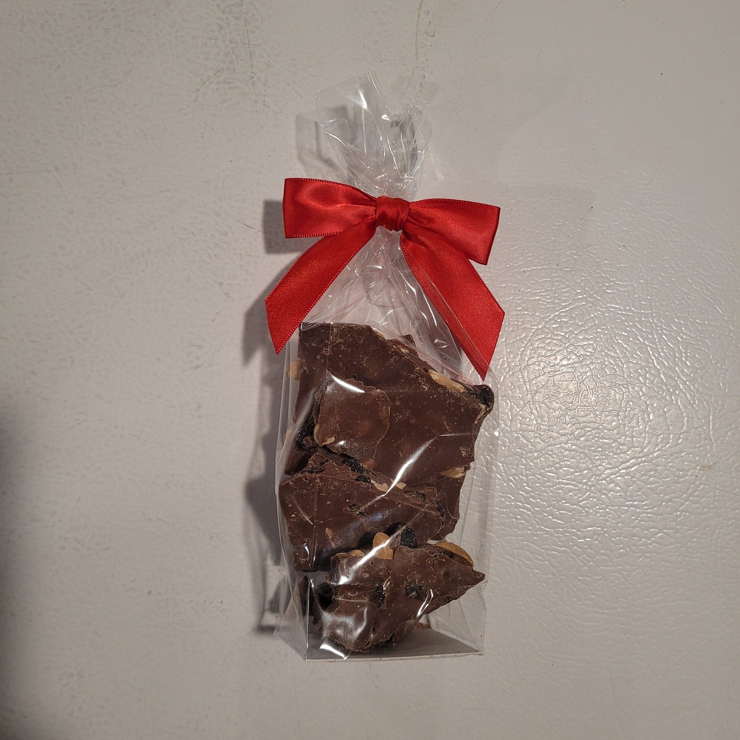 Milk Chocolate Peanut Raisin Super Chunk 8 oz bag