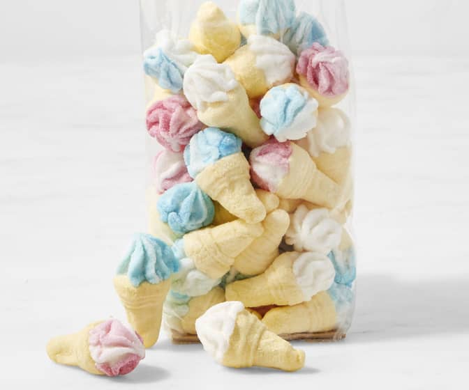 Italian Marshmallow Ice Cream Cones (2 oz)